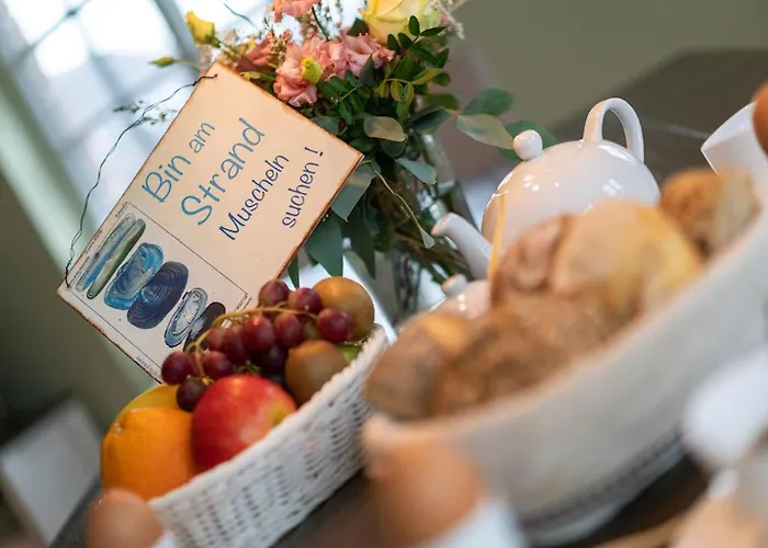 別荘 Reetdachhaus Ask Embla Reetdachhaus Embla Böhl