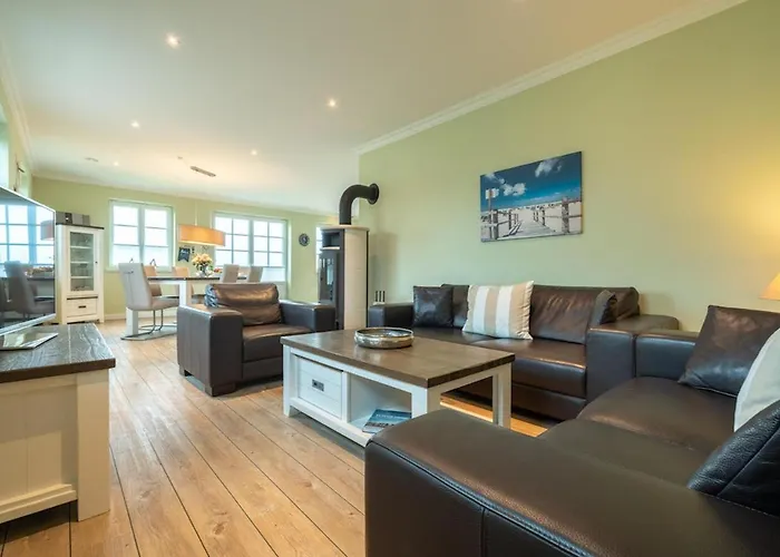 Reetdachhaus Ask Embla Reetdachhaus Embla *