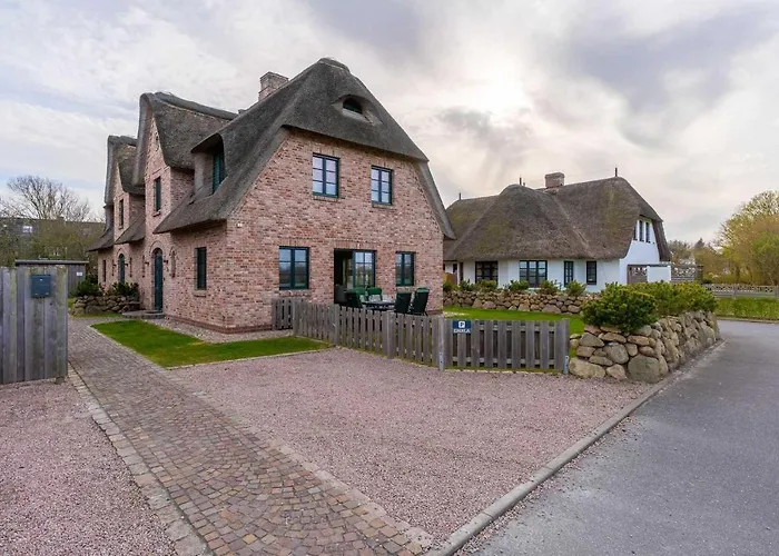 Reetdachhaus Ask Embla Reetdachhaus Embla Böhl