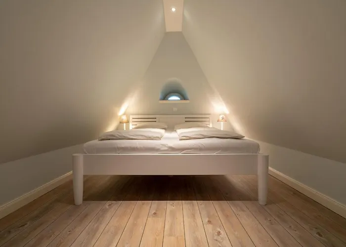 Reetdachhaus Ask Embla Reetdachhaus Embla 別荘