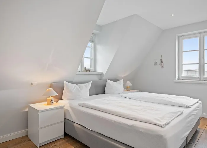 Reetdachhaus Ask Embla Reetdachhaus Embla * Böhl